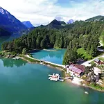 Lunga Via Delle Dolomiti *