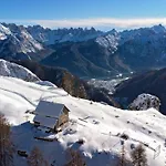 Lunga Via Delle Dolomiti Calalzo di Cadore