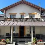 게스트하우스 Lunga Via Delle Dolomiti *