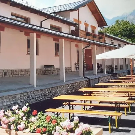Penzion Lunga Via Delle Dolomiti *