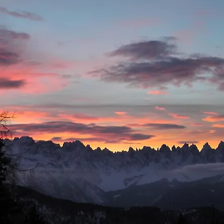 Penzion Lunga Via Delle Dolomiti *