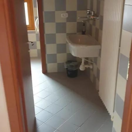 Lunga Via Delle Dolomiti 게스트하우스 Calalzo di Cadore