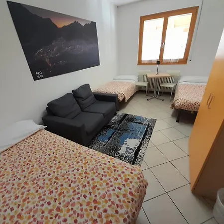 Lunga Via Delle Dolomiti 게스트하우스 Calalzo di Cadore