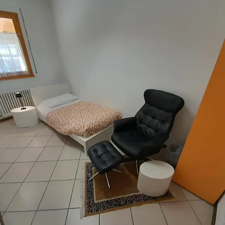 Guest house Lunga Via Delle Dolomiti *