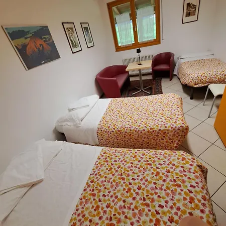 Lunga Via Delle Dolomiti