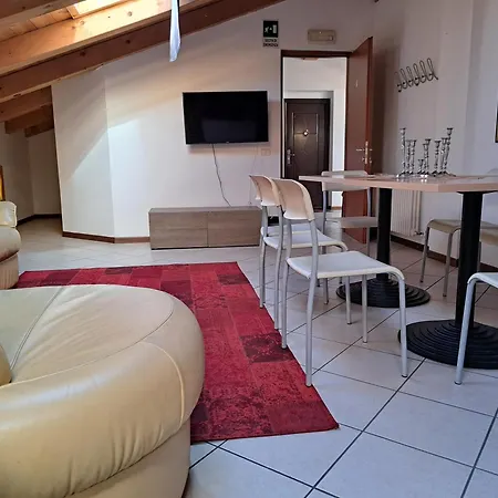 게스트하우스 Lunga Via Delle Dolomiti Calalzo di Cadore