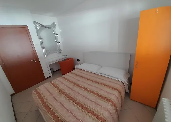 Lunga Via Delle Dolomiti