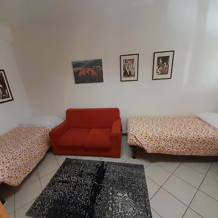 Lunga Via Delle Dolomiti *